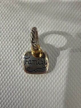 🥰 BRIGHTON Two-Tone Reversible 'Love' ‘family’ Heart Charm Silver and Gold 💕